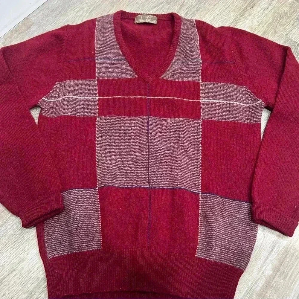 Vintage Red Lambswool V Neck Mens Sweater by Thane Size M